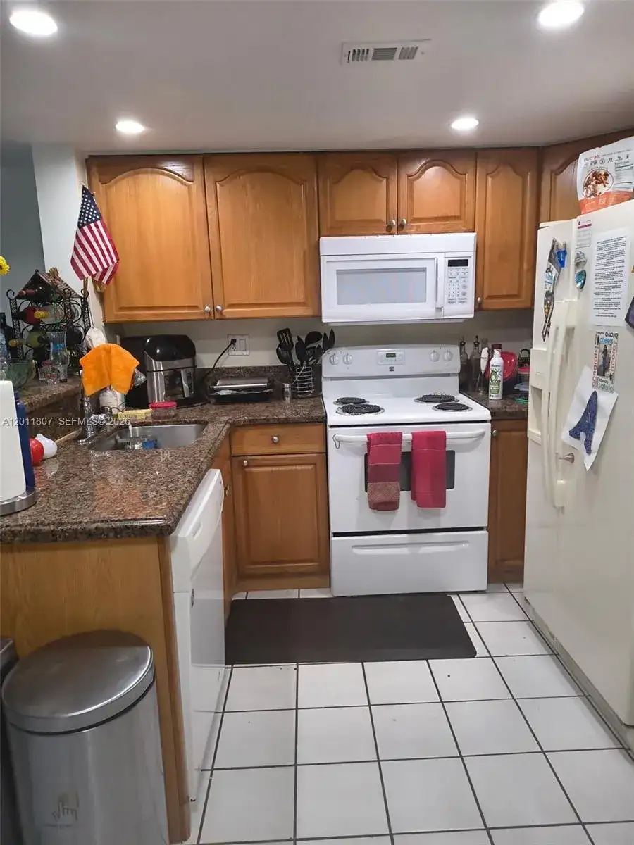 650 NW 86th Pl # 101, Miami FL 33126 photo 2