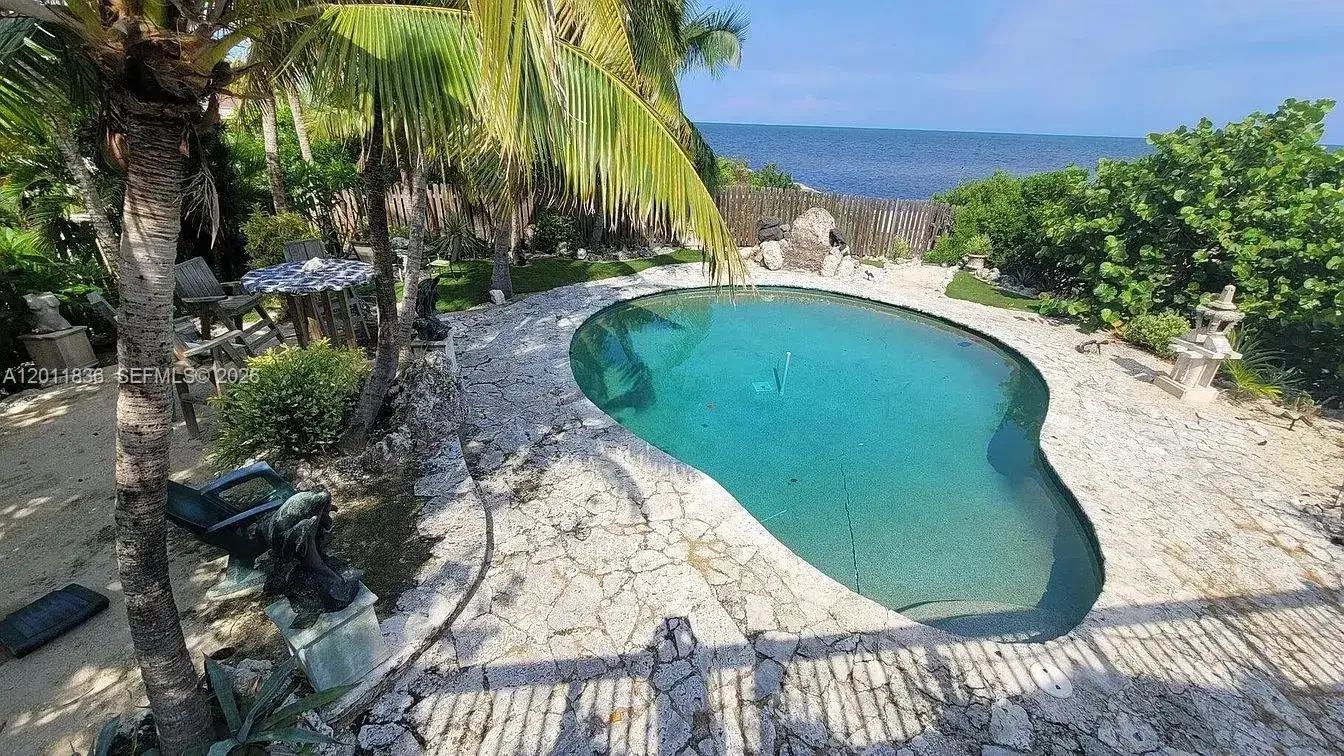167 Valois Blvd, Key Largo FL 33037 photo 2