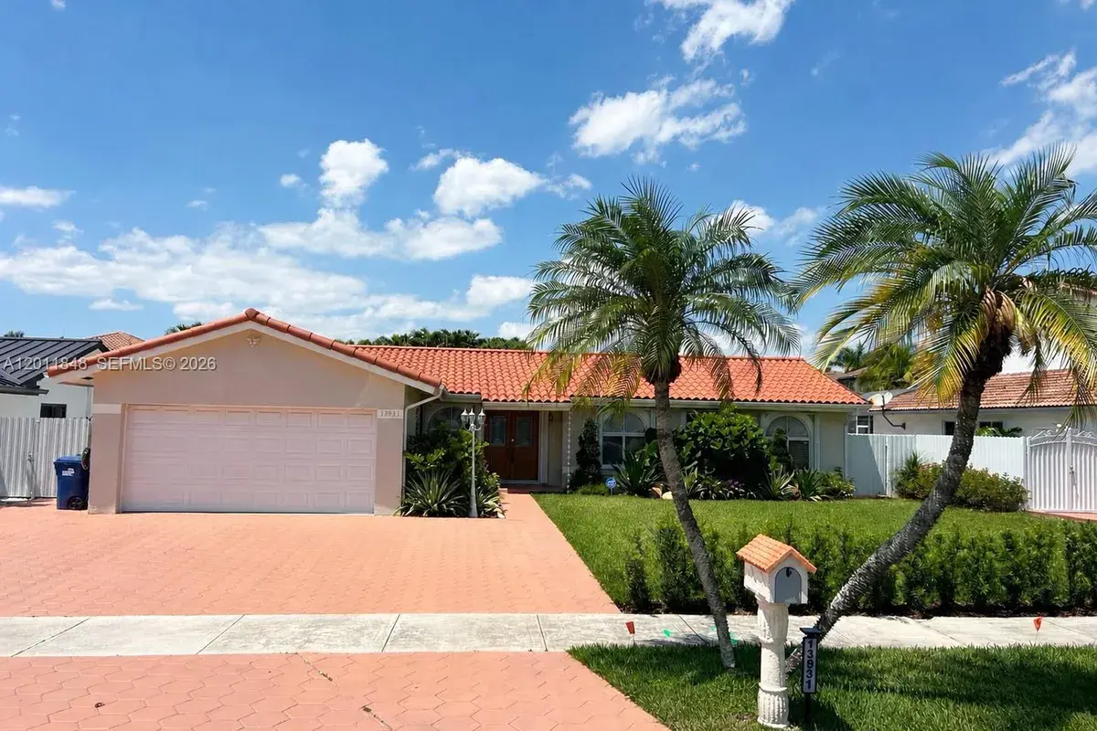 13931 SW 156th Ter, Miami FL 33177