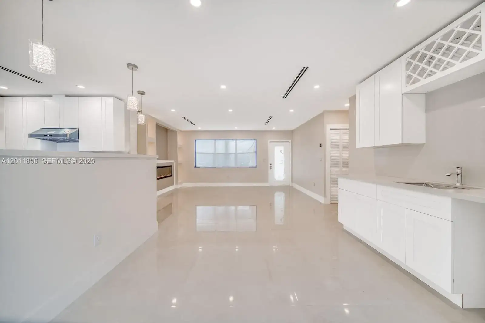 15730 SW 87th Ct, Palmetto Bay FL 33157 photo 5