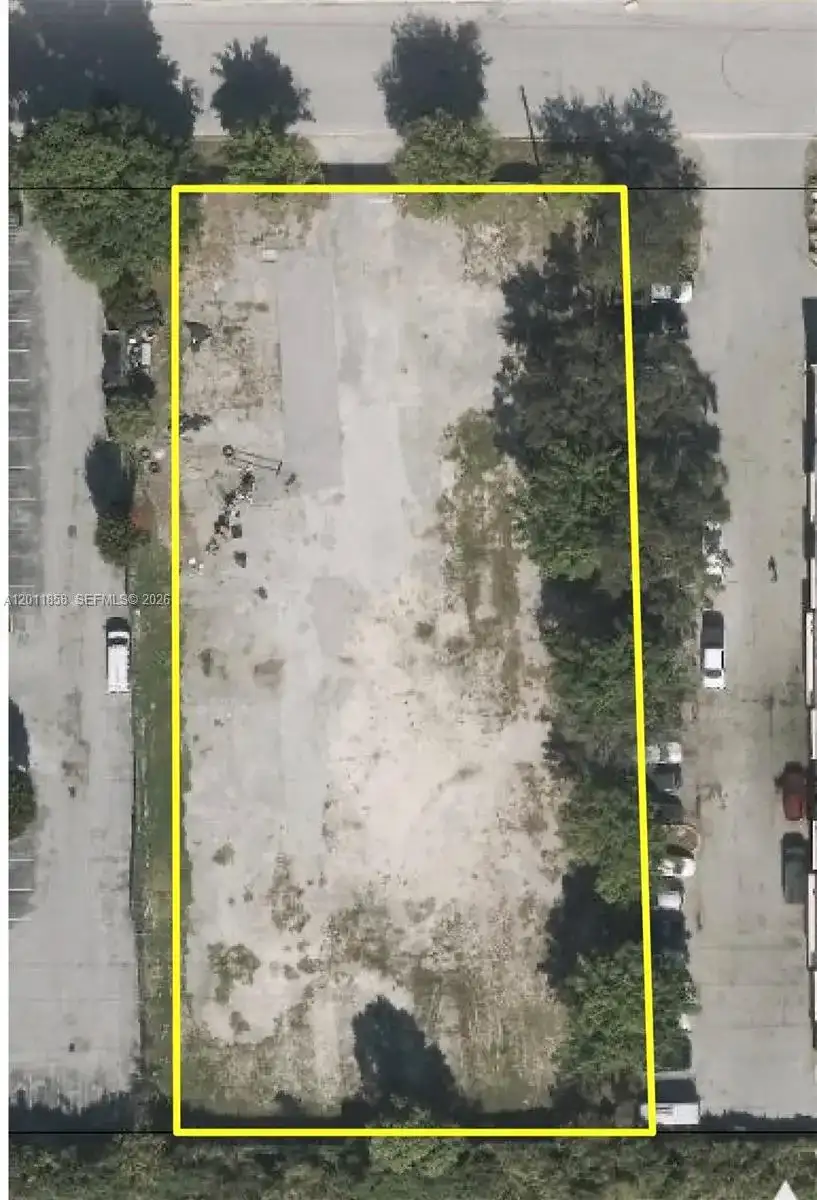 8322 NW 64, Miami FL 33166