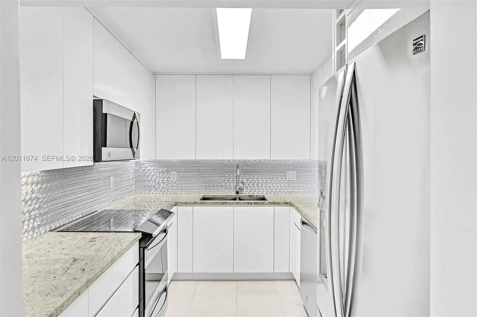2500 Parkview Dr # 1219, Hallandale Beach FL 33009 photo 5