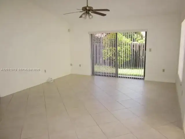 8853 SW 112 PL, Miami FL 33176 photo 2