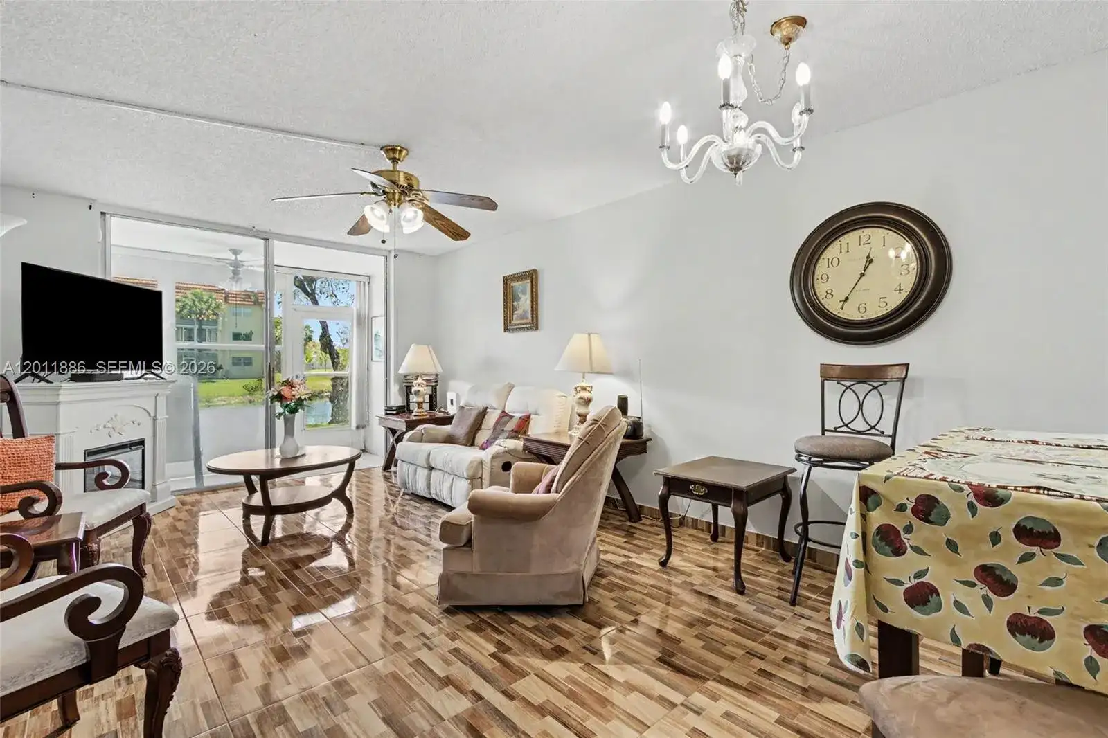 2831 E Sunrise Lakes Dr # 105, Sunrise FL 33322 photo 2