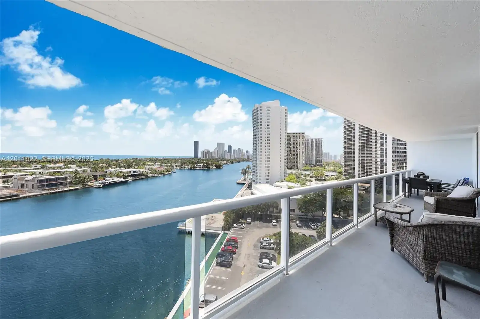 20515 E Country Club Dr # 1146, Aventura FL 33180 photo 2