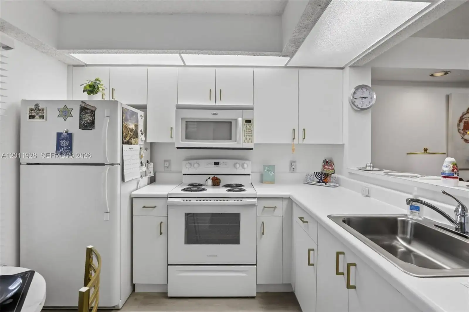 800 SW 137th Ave # 411G, Pembroke Pines FL 33027 photo 4