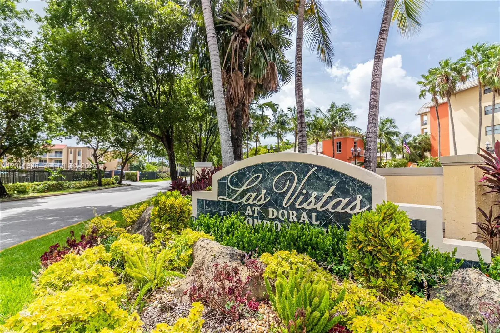 8180 Geneva Ct # 322, Doral FL 33166