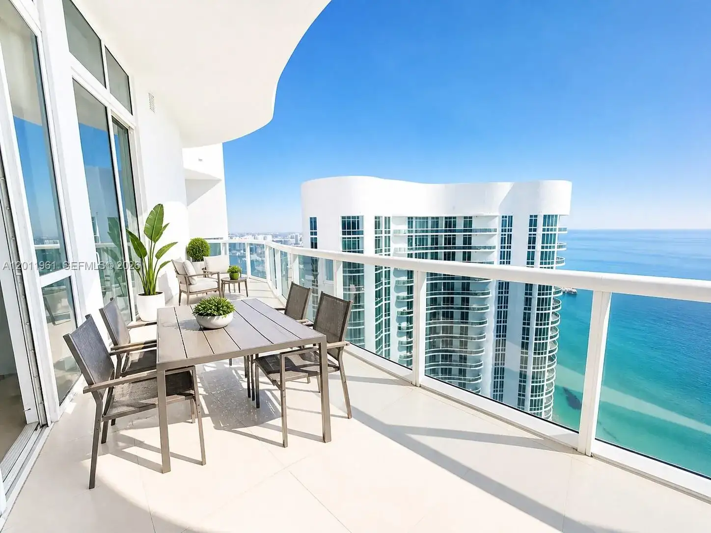 15901 Collins Ave # 4303, Sunny Isles Beach FL 33160