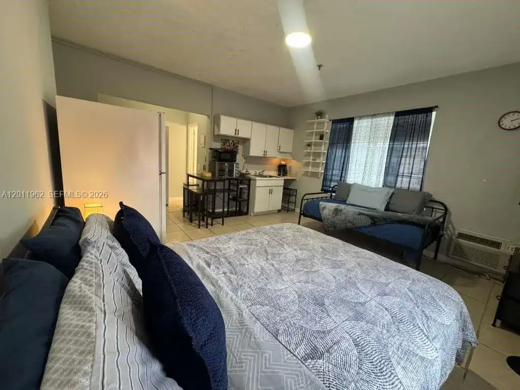 3700 Collins Ave # 309, Miami Beach FL 33140 photo 5