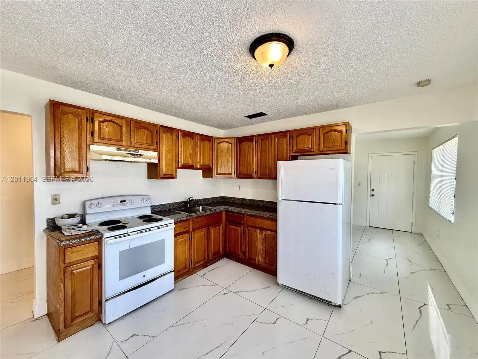 950 NW 109th St # 950, Miami FL 33168 photo 3