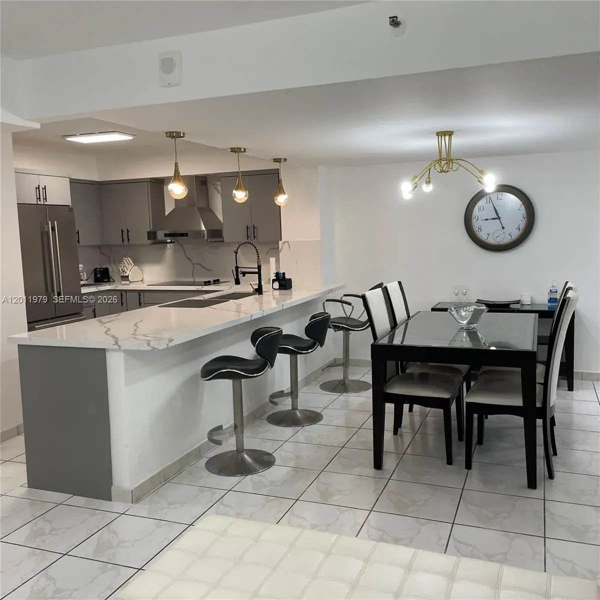 1621 Collins Ave # 707, Miami Beach FL 33139 photo 3