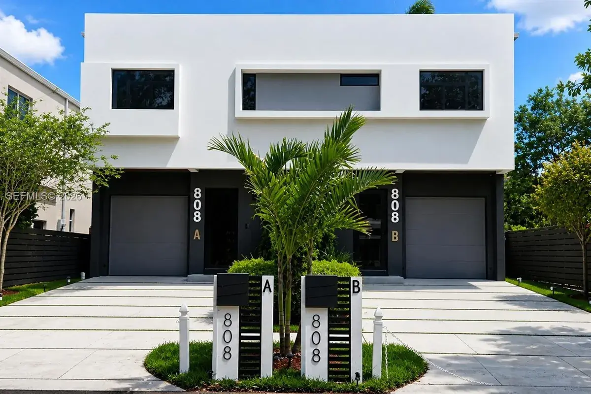 808 SW 9th St # B, Fort Lauderdale FL 33315