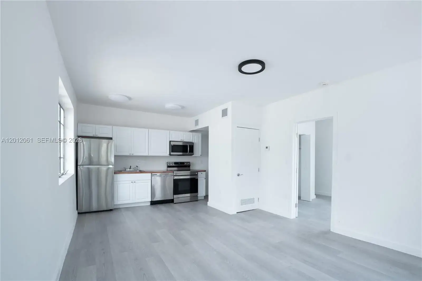 423 NE 71st St # 4, Miami FL 33138 photo 2