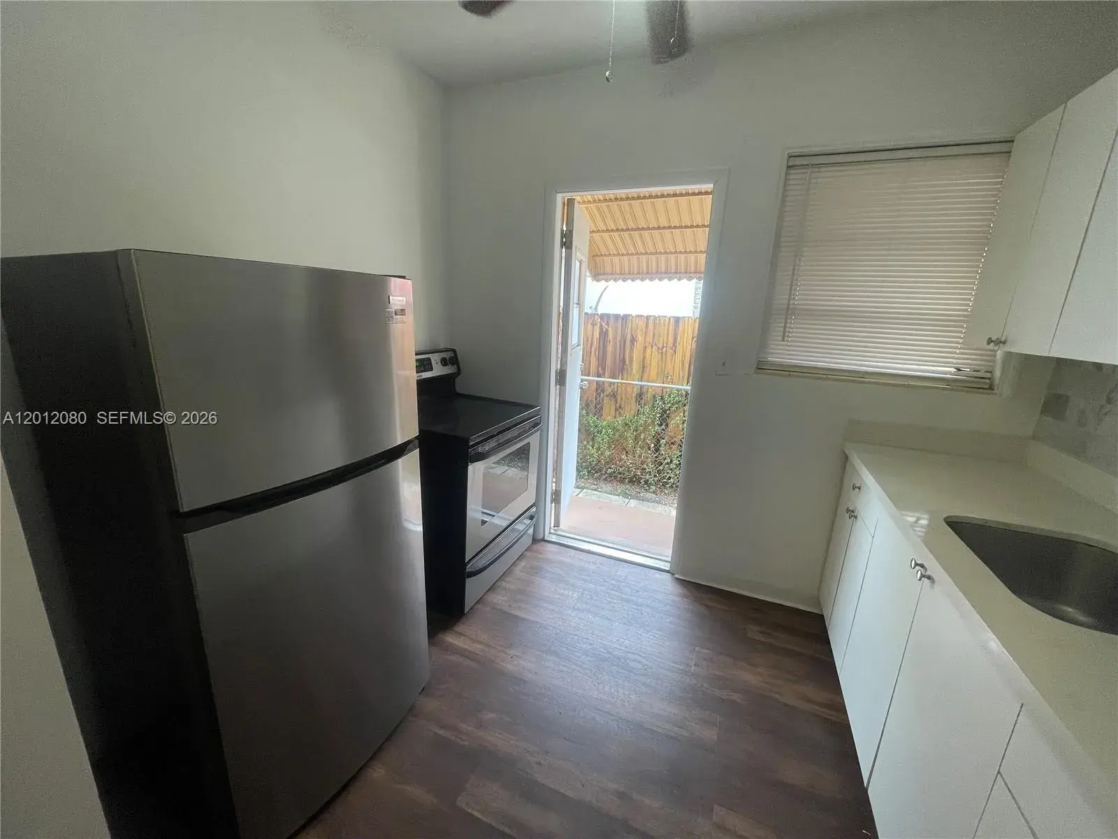 1644 Plunkett St, Hollywood FL 33020