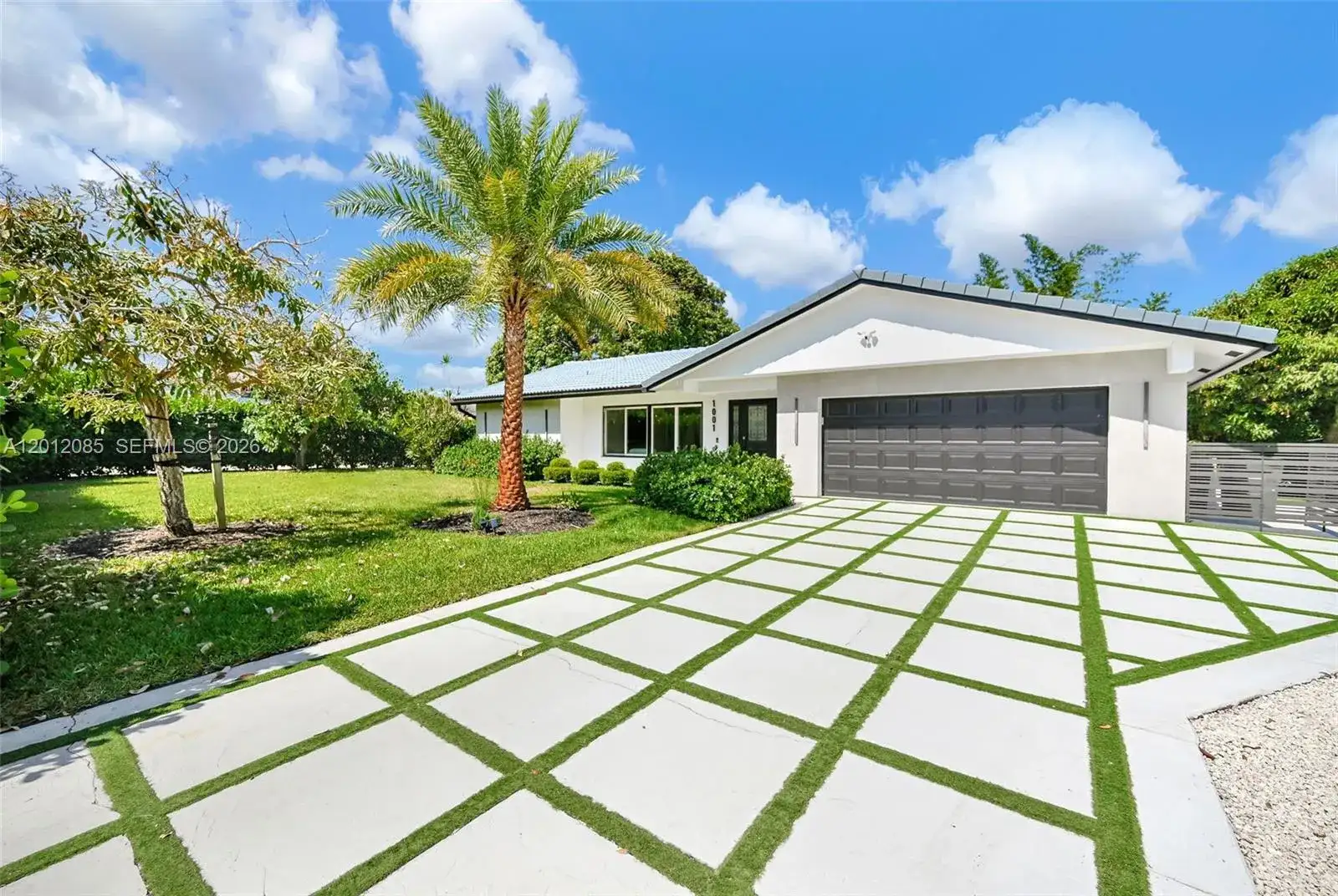 1001 NW 4th Ct, Boca Raton FL 33432 photo 4