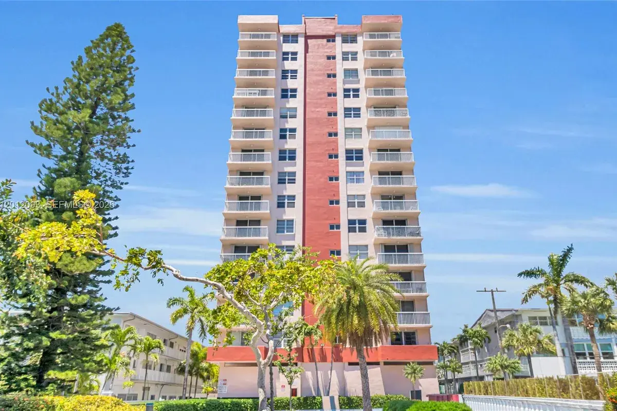 3161 S Ocean Dr # 1107, Hallandale Beach FL 33009