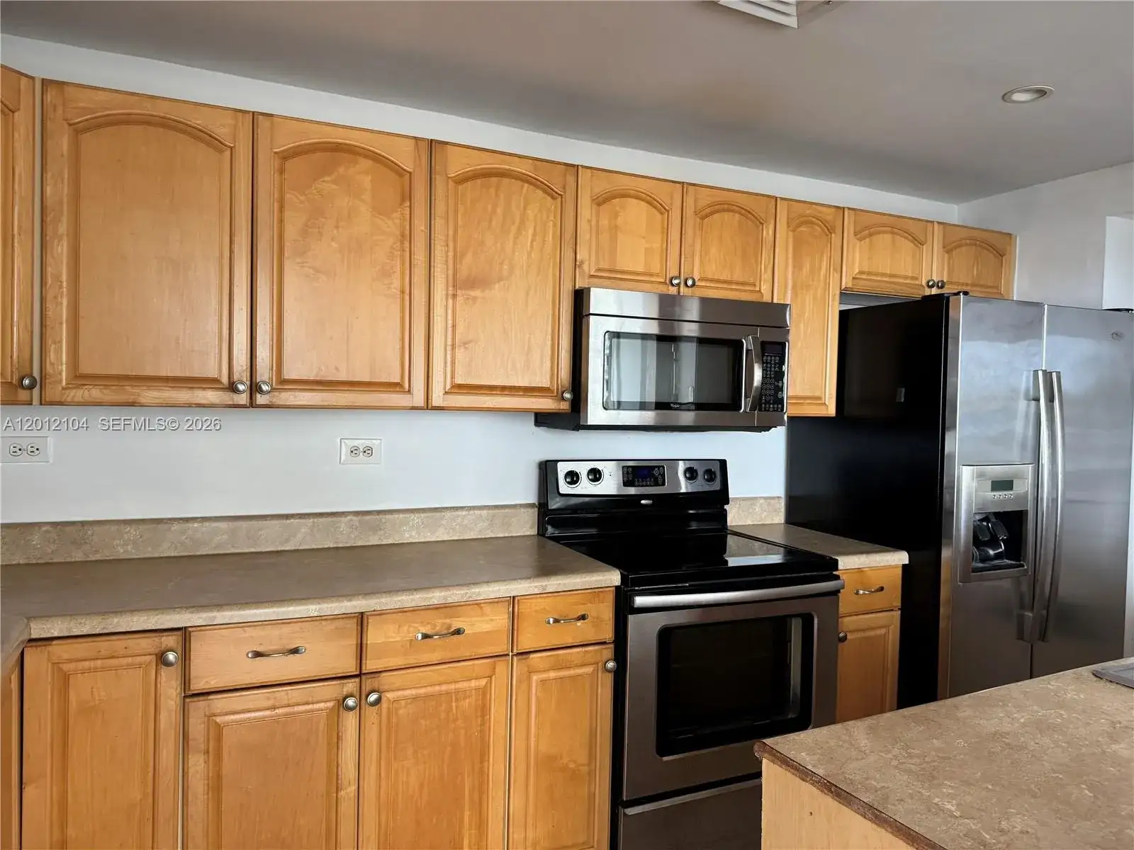 7545 E Treasure Dr # 5G, North Bay Village FL 33141 photo 3