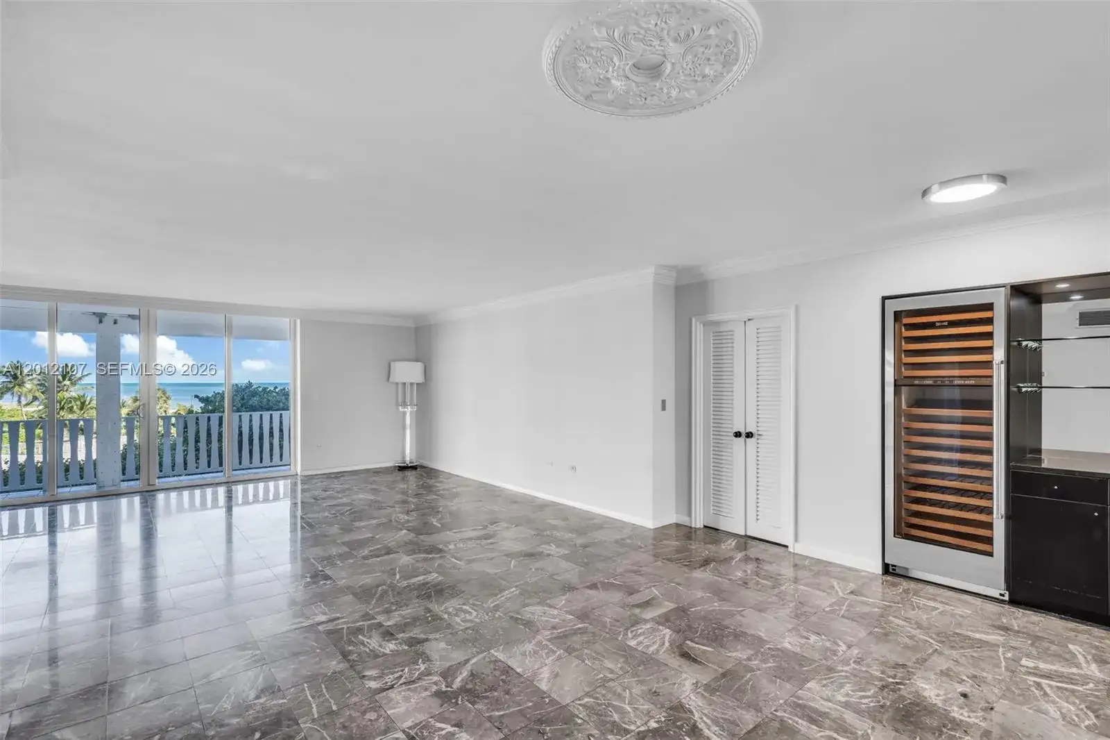 200 Ocean Lane Dr # 407, Key Biscayne FL 33149 photo 2