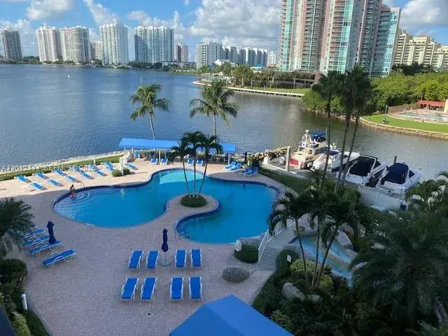 3530 Mystic Pointe Dr # 2703, Aventura FL 33180