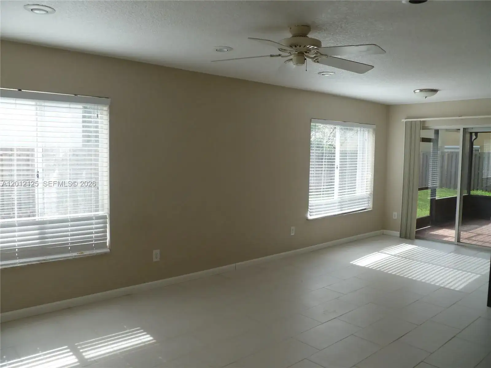 8820 SW 13th St, Pembroke Pines FL 33025 photo 3