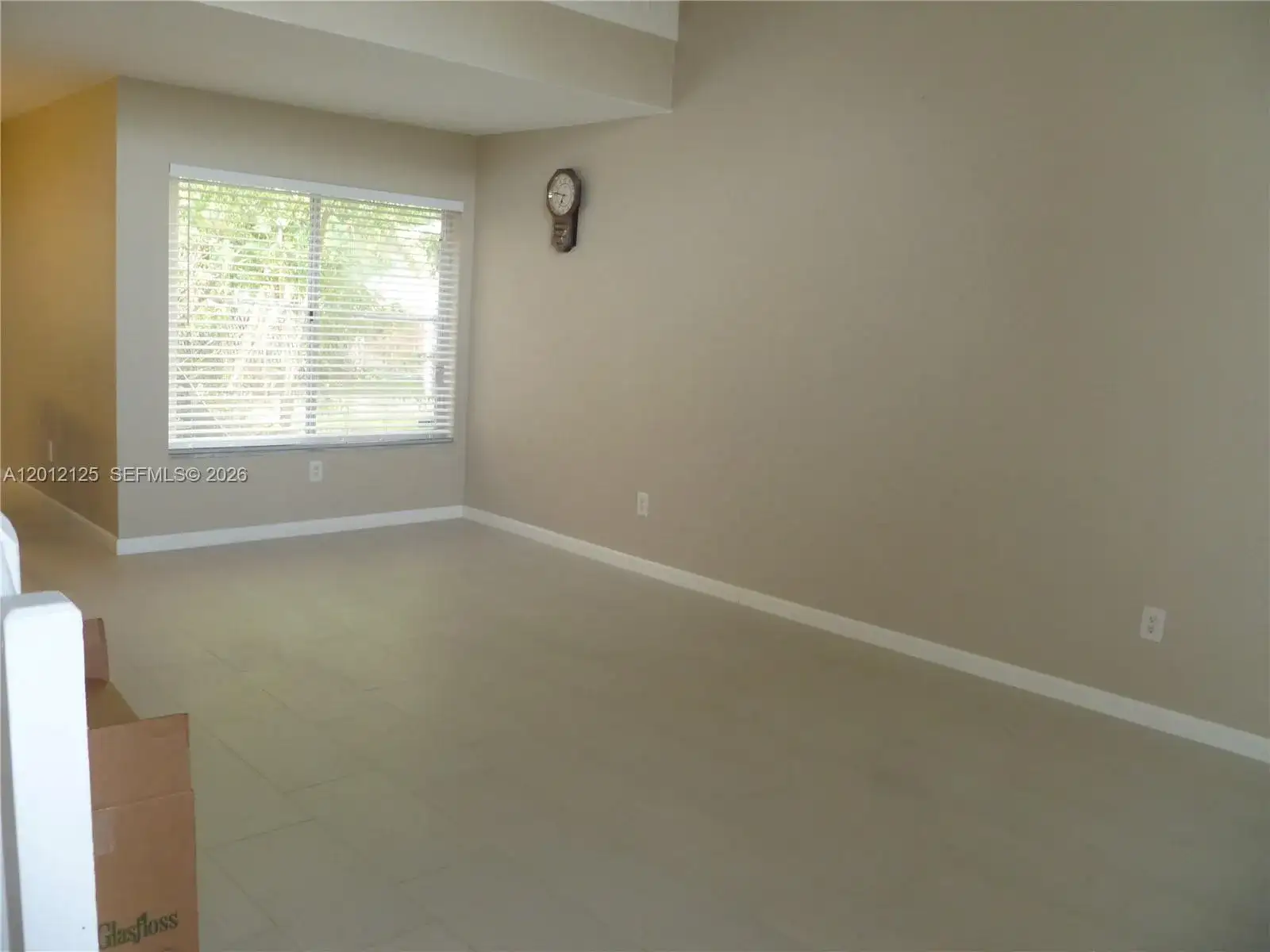 8820 SW 13th St, Pembroke Pines FL 33025 photo 4