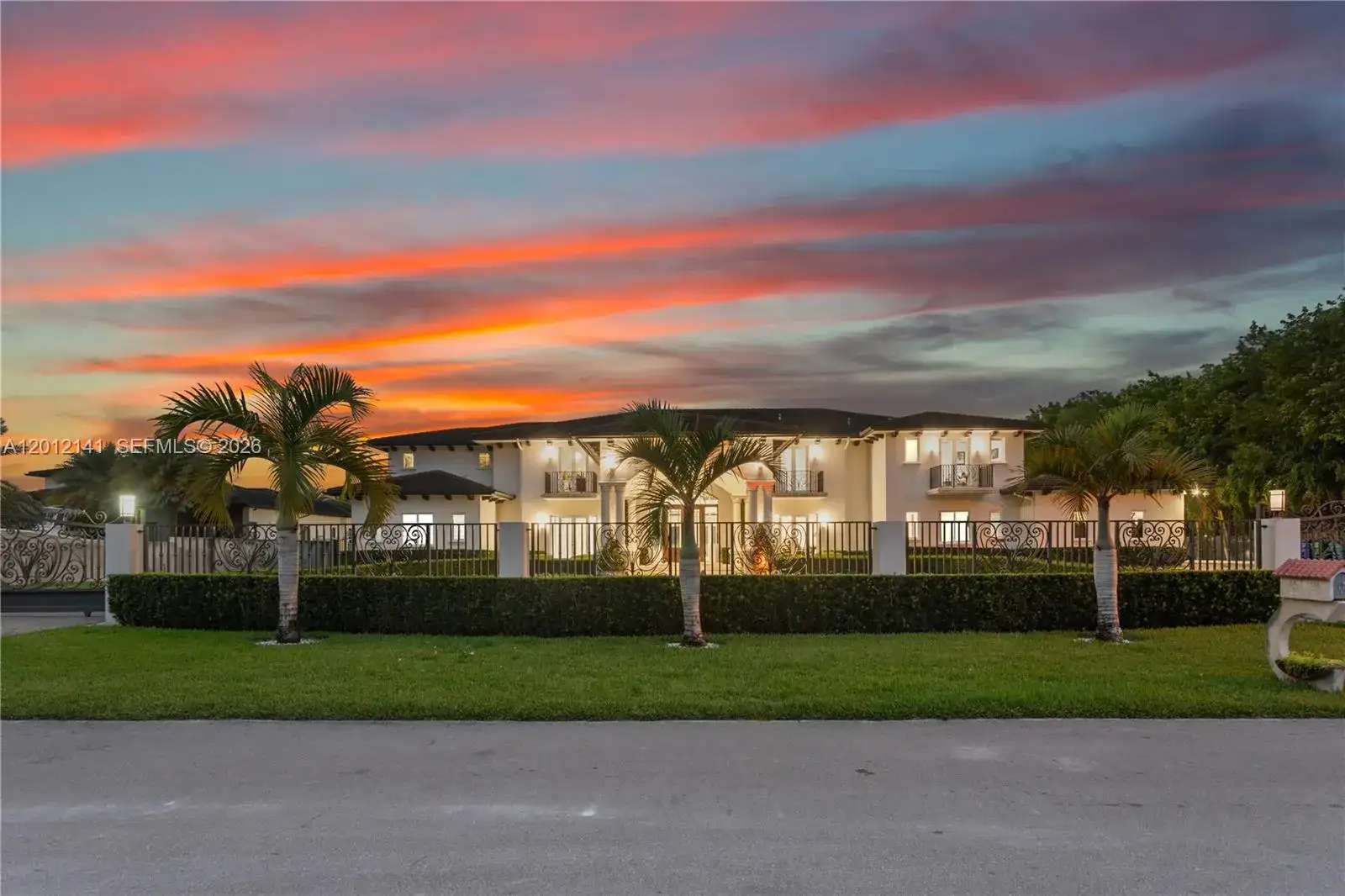 12401 SW 45th St, Miami FL 33175 photo 3