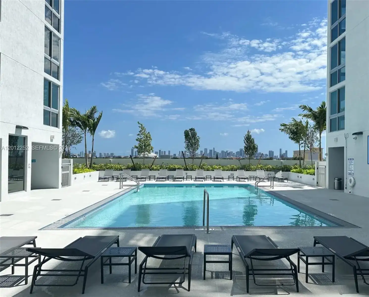 61 NW 37th Ave # 11, Miami FL 33125 photo 3