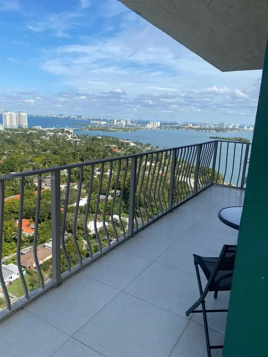 780 NE 69th St # 1210, Miami FL 33138 photo 2
