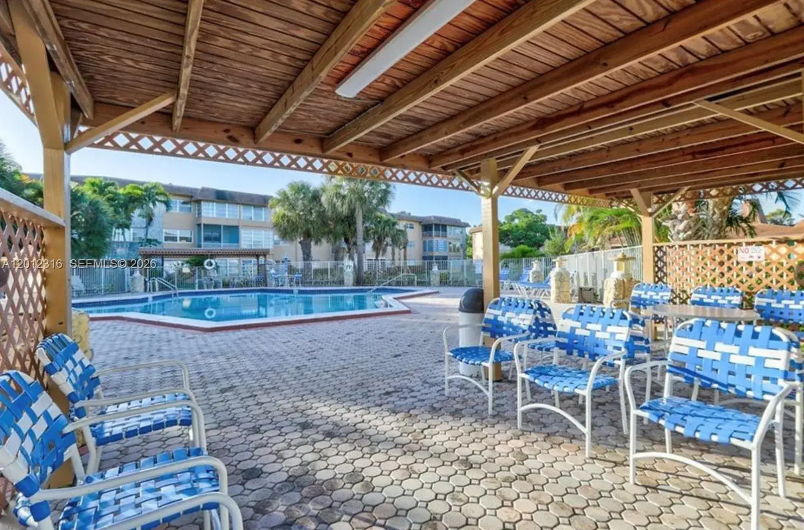 5031 W Oakland Park Blvd # 204, Lauderdale Lakes FL 33313 photo 2