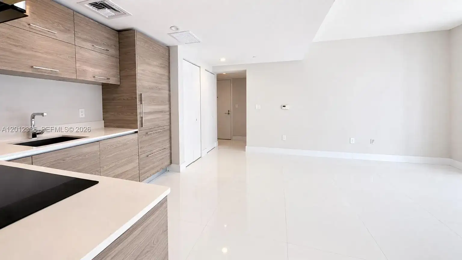 1300 S Miami Ave # 4507, Miami FL 33130 photo 3