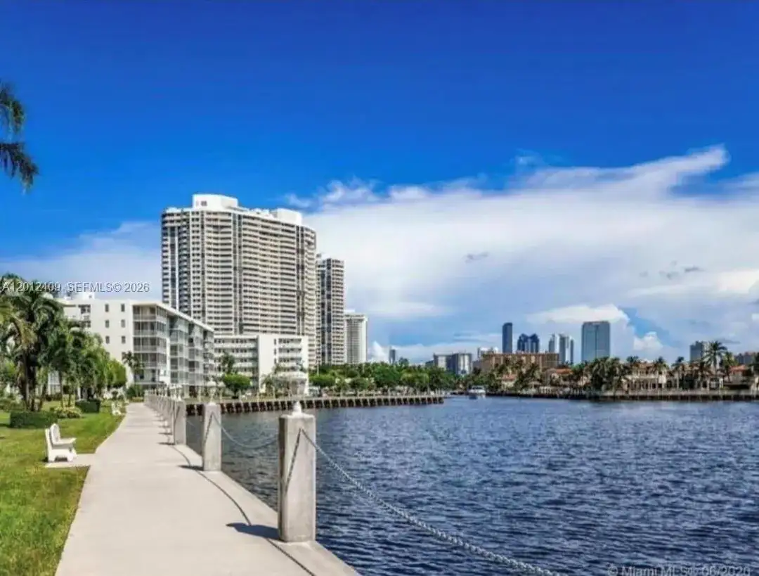 3020 Marcos Dr # S103, Aventura FL 33160 photo 4