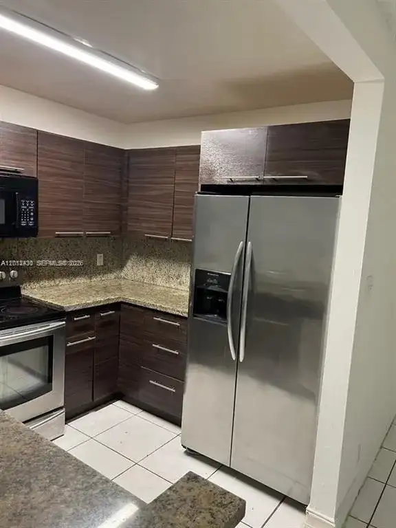 5955 NW 25th Ct # 208, Sunrise FL 33313 photo 3