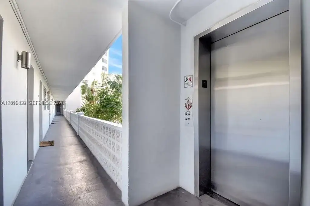 1620 West Ave # 406, Miami Beach FL 33139 photo 2