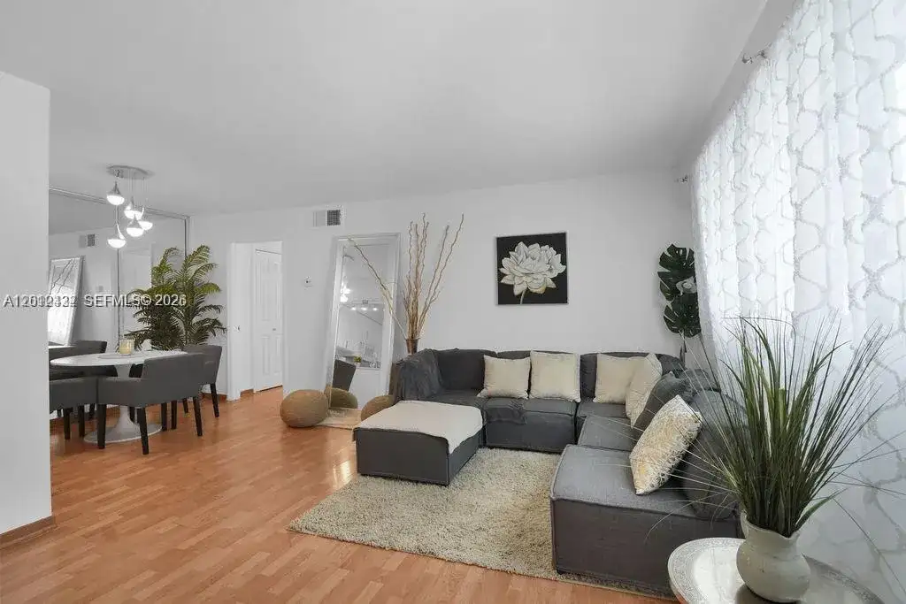 1620 West Ave # 406, Miami Beach FL 33139 photo 3