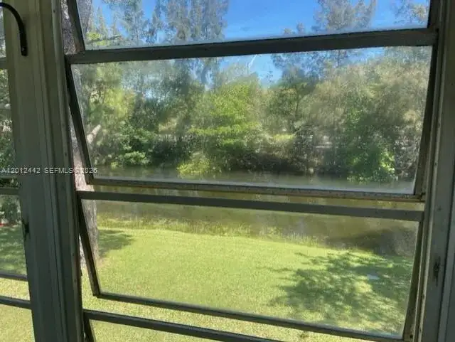 384 Durham L # 384, Deerfield Beach FL 33442 photo 4