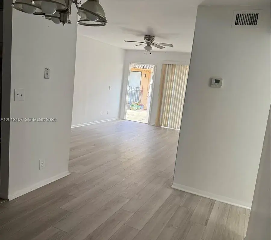 10916 Royal Palm Blvd # 10916, Coral Springs FL 33065