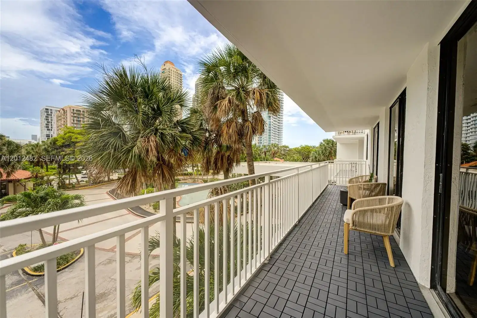 210 174th St # 312, Sunny Isles Beach FL 33160 photo 3