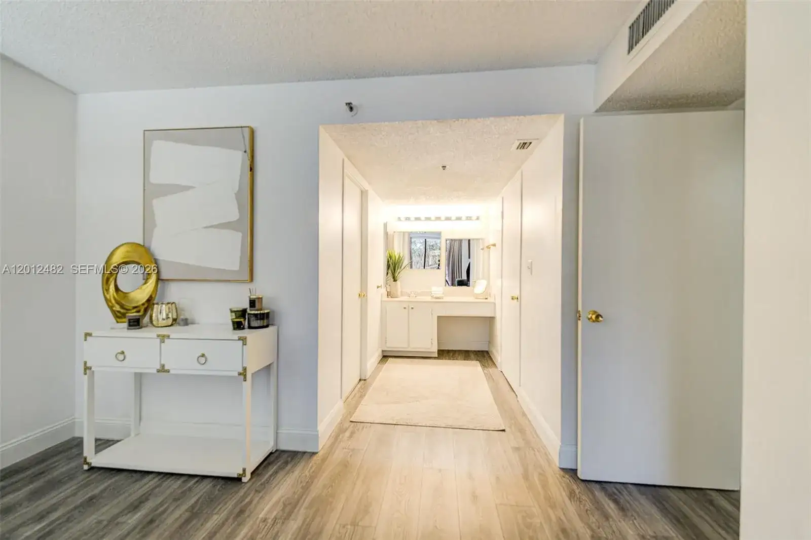 210 174th St # 312, Sunny Isles Beach FL 33160 photo 5