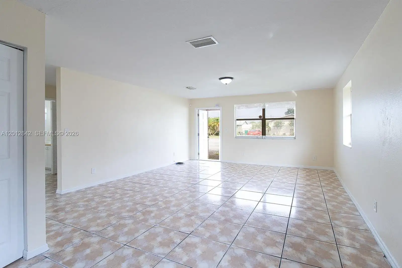 455 NW 14th St, Florida City FL 33034 photo 3