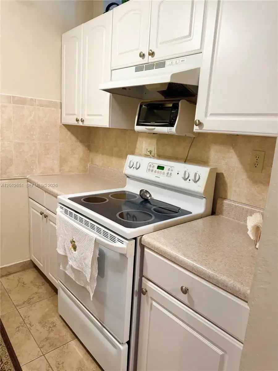 900 Atlantic Shores Blvd # 220, Hallandale Beach FL 33009 photo 5