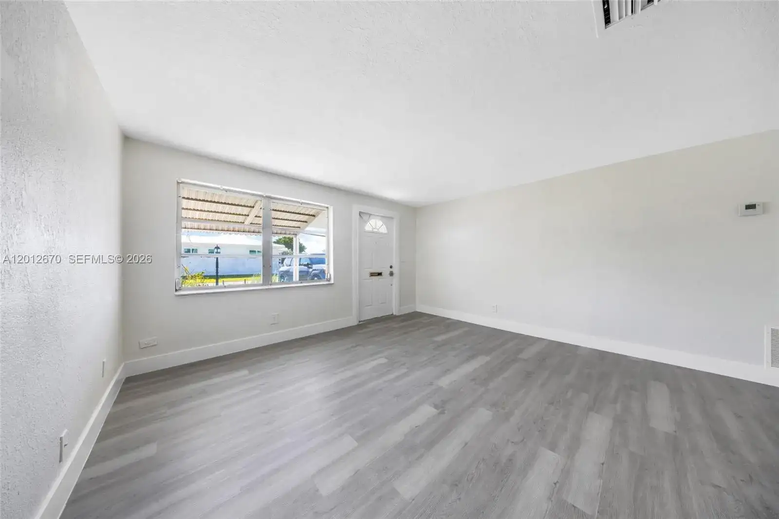 2520 NW 2nd Dr, Pompano Beach FL 33064 photo 5