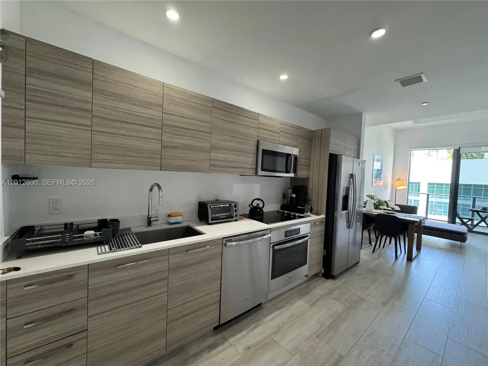121 NE 34th St # L601, Miami FL 33137 photo 3