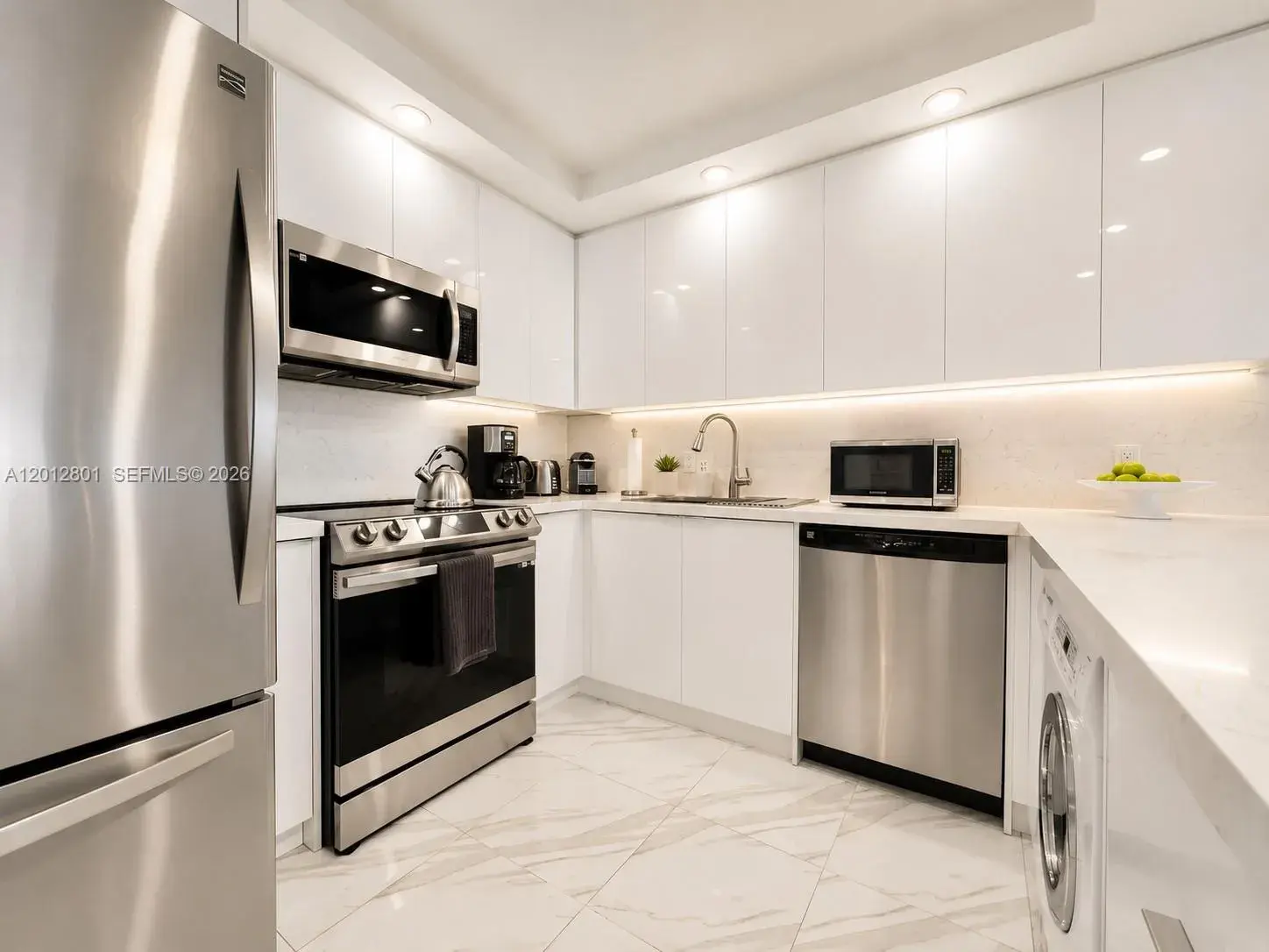 2851 NE 183rd St # 1508E, Aventura FL 33160