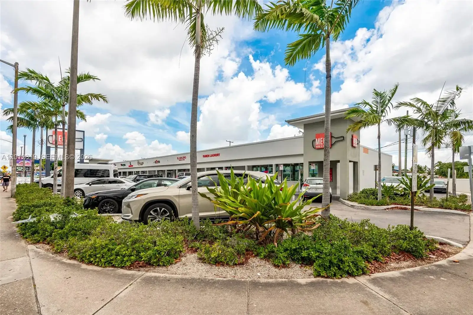 3941 NW 7 ST, Miami FL 33126 photo 3