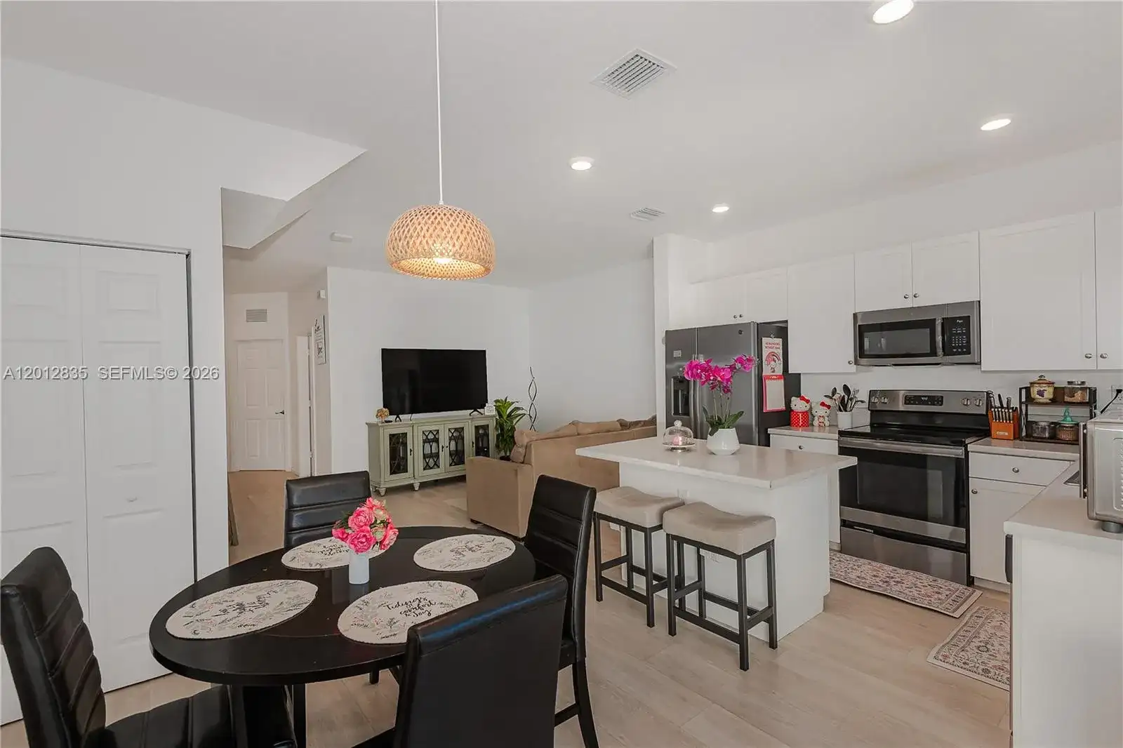 3323 W 106th Ter, Hialeah FL 33018 photo 3