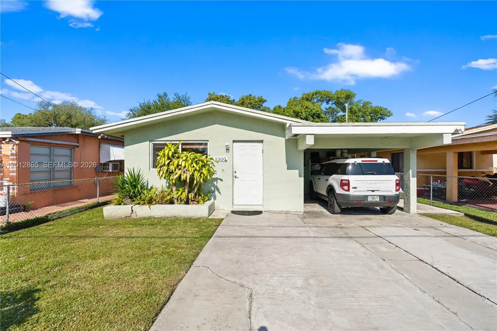 5300 NW 30th Pl, Miami FL 33142 photo 3