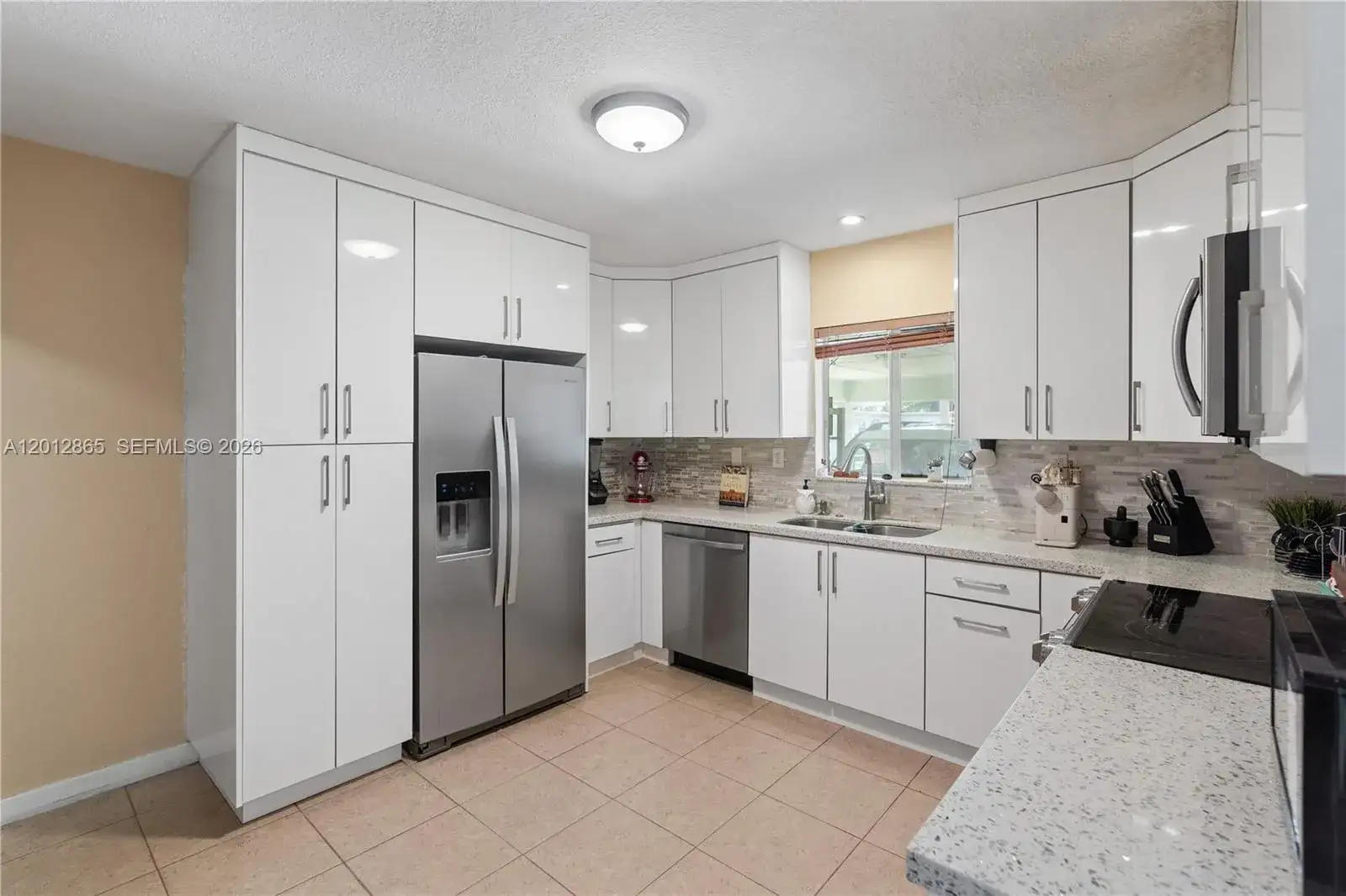 5300 NW 30th Pl, Miami FL 33142 photo 5