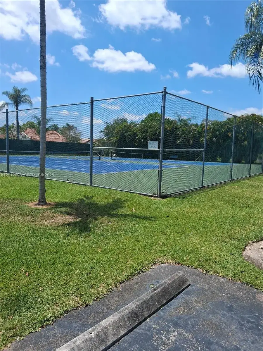 8564 SW 114th Ct., Miami FL 33173 photo 5