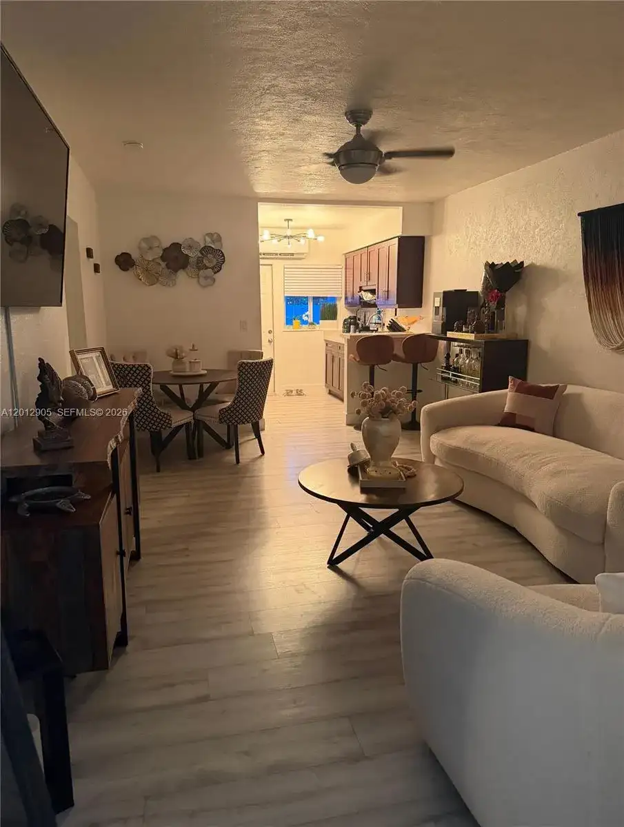 365 NW 103rd St # 365, Miami FL 33150 photo 4