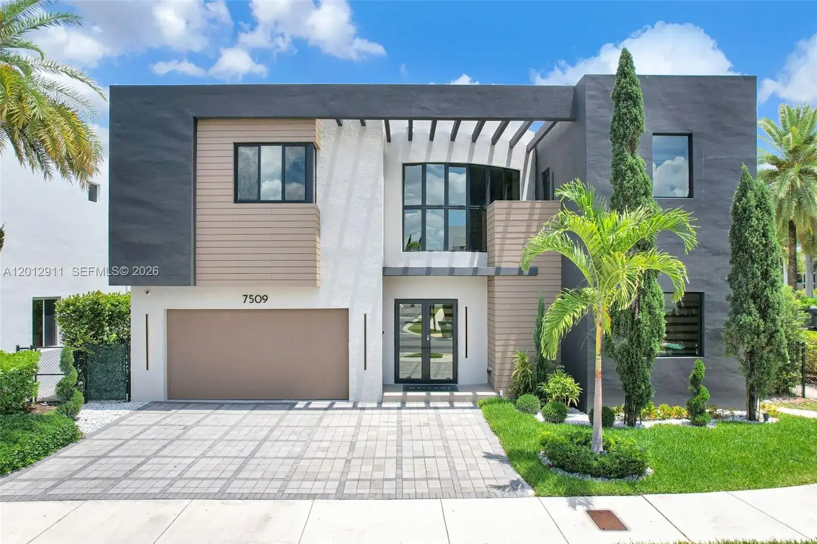 7509 NW 99th Ave, Doral FL 33178 photo 2